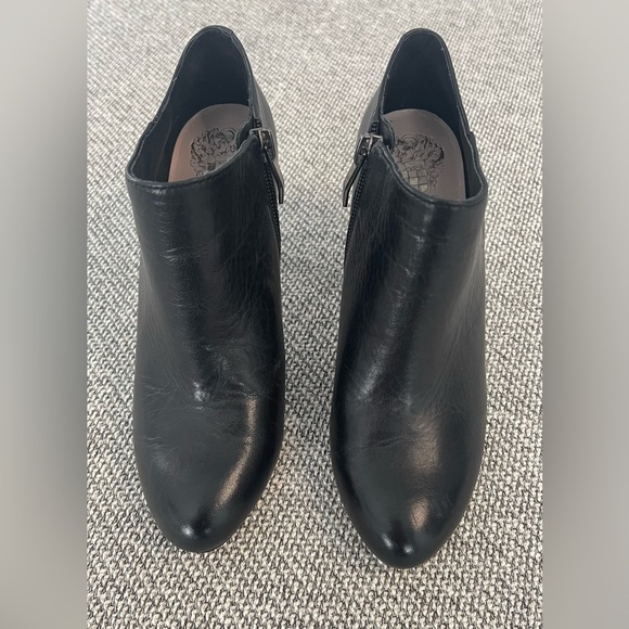 Vince Camuto Black Ankle Boots with Side-Zip and Stacked Heel - Picture 16 of 16